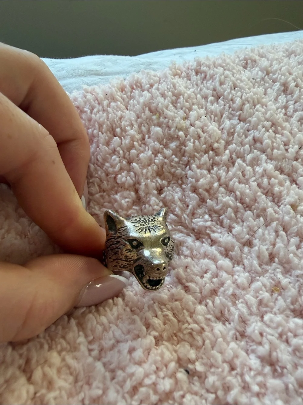 Gucci Silver Wolf Head Ring with Sun Motif